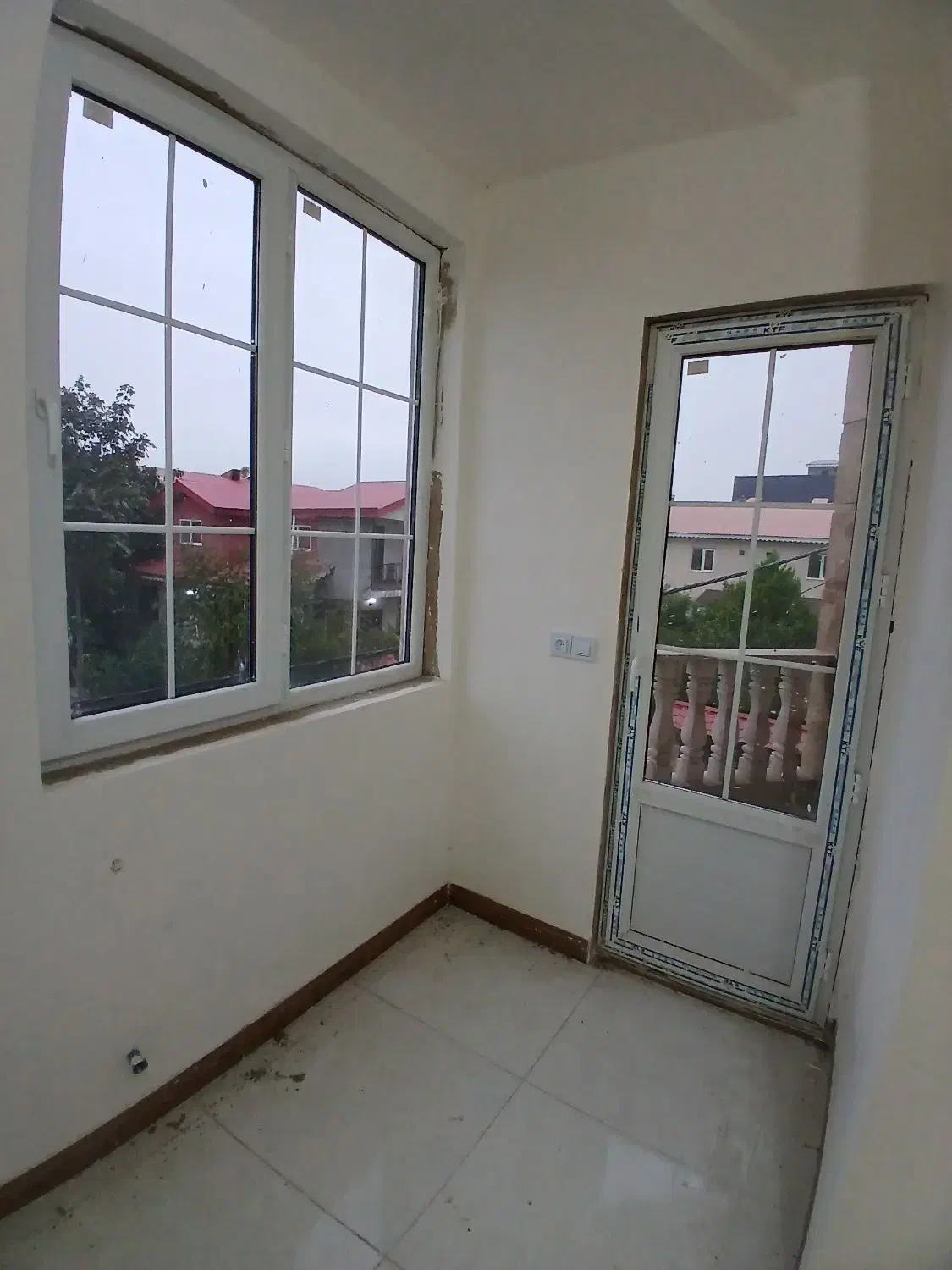 آپارتمان ۱۰۳ متری کلید نخورده راه جدا پارکینگ خشک|فروش آپارتمان|سیاهکل, |دیوار