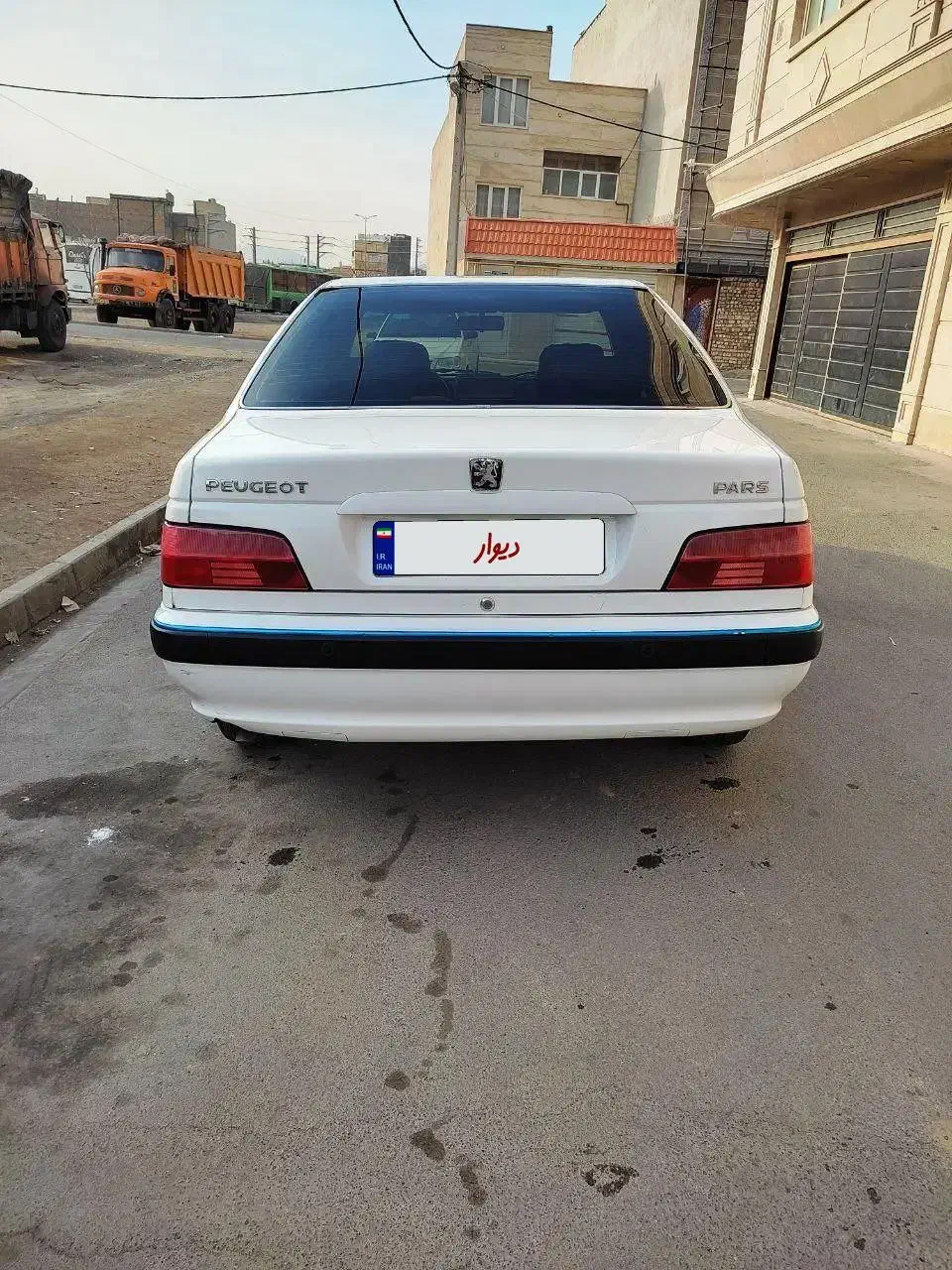 tu5 1400|خودرو سواری و وانت|قم, باغ شریفی|دیوار