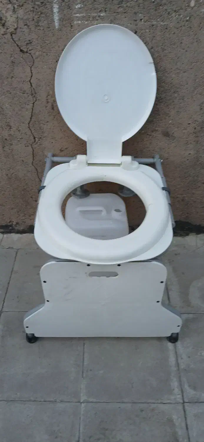 توالت فرنگی تاشو دیواری|لوازم سرویس بهداشتی|قم, نیروگاه|دیوار