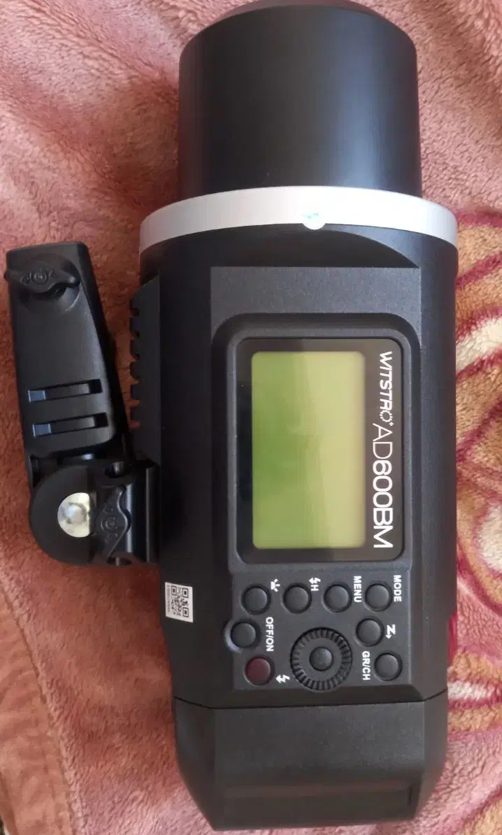 فلاش حرفهای ای گودکس 600BM|دوربین عکاسی و فیلمبرداری|همدان, |دیوار