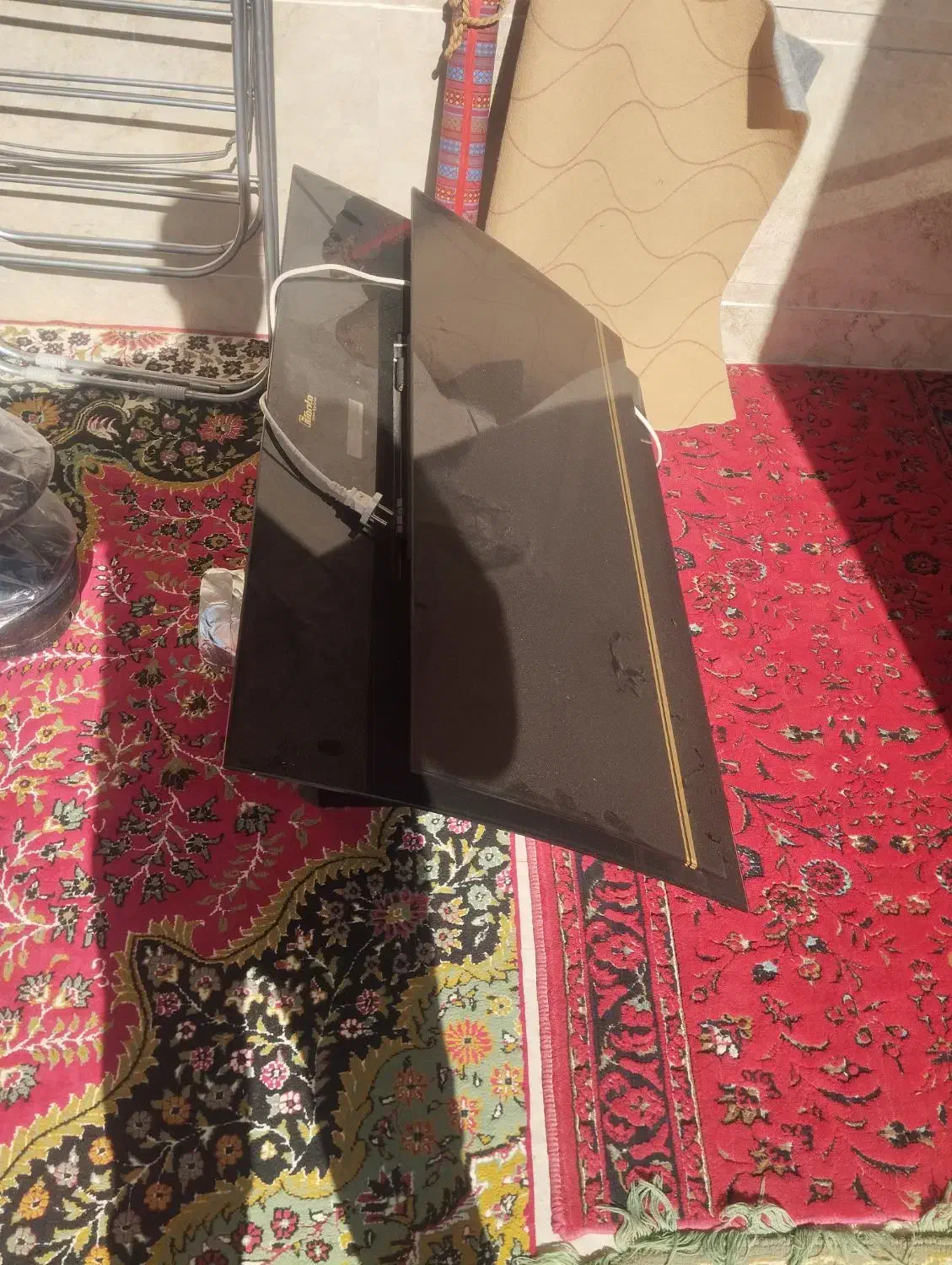 هود|هود|پارس‌آباد, |دیوار