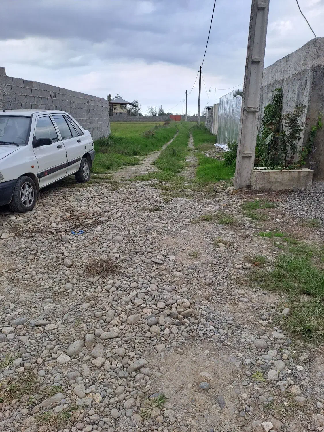 زمین و خانه ویلایی در شهر رشت|فروش خانه و ویلا|رشت, خرسندی|دیوار