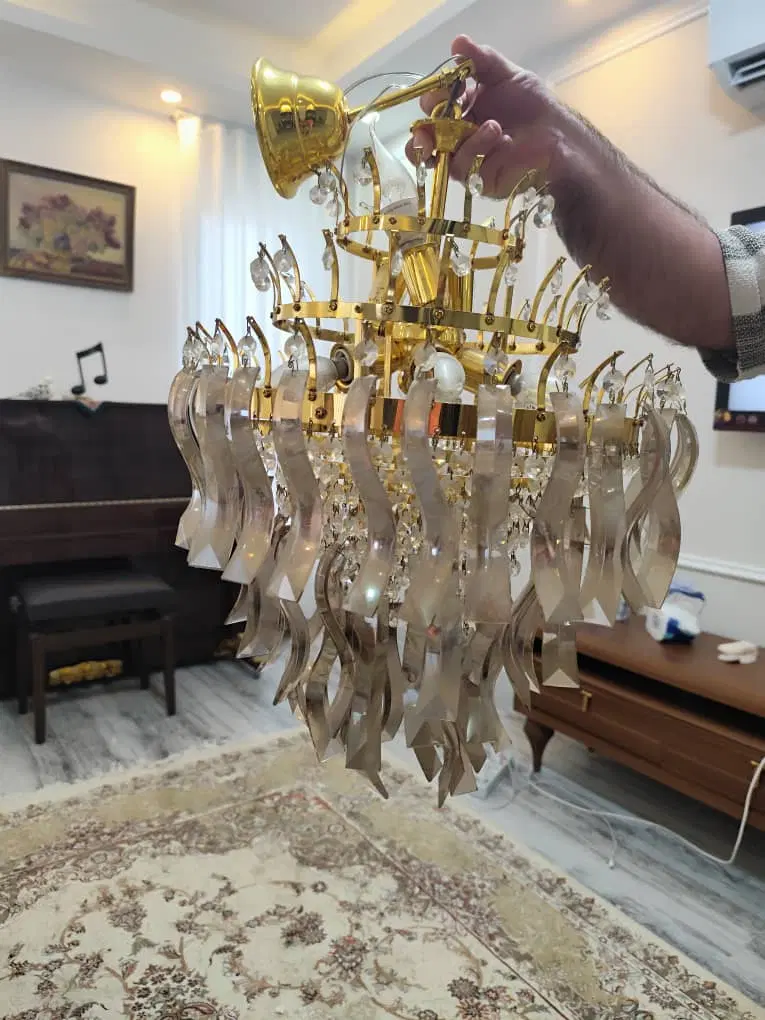 لوستر|لوستر و چراغ آویز|لاهیجان, شقایق|دیوار