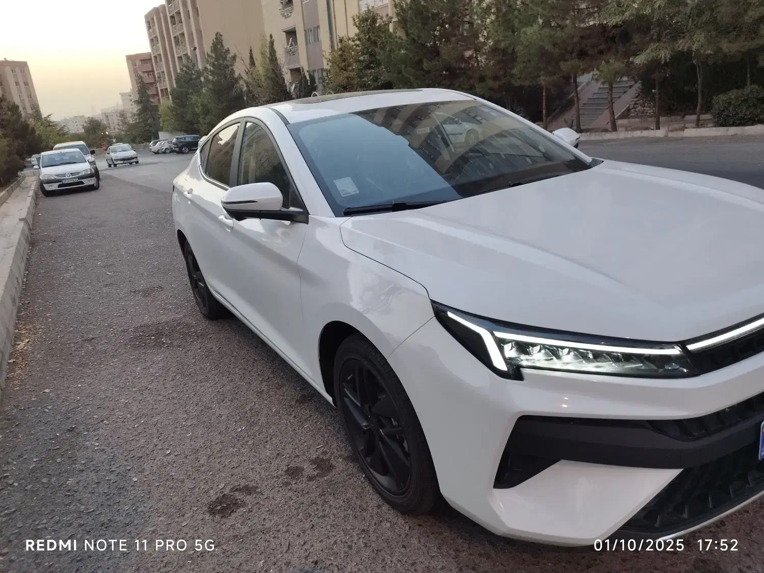 kmc j7 سفید مدل 1404 صفر|خودرو سواری و وانت|تهران, شهران شمالی|دیوار