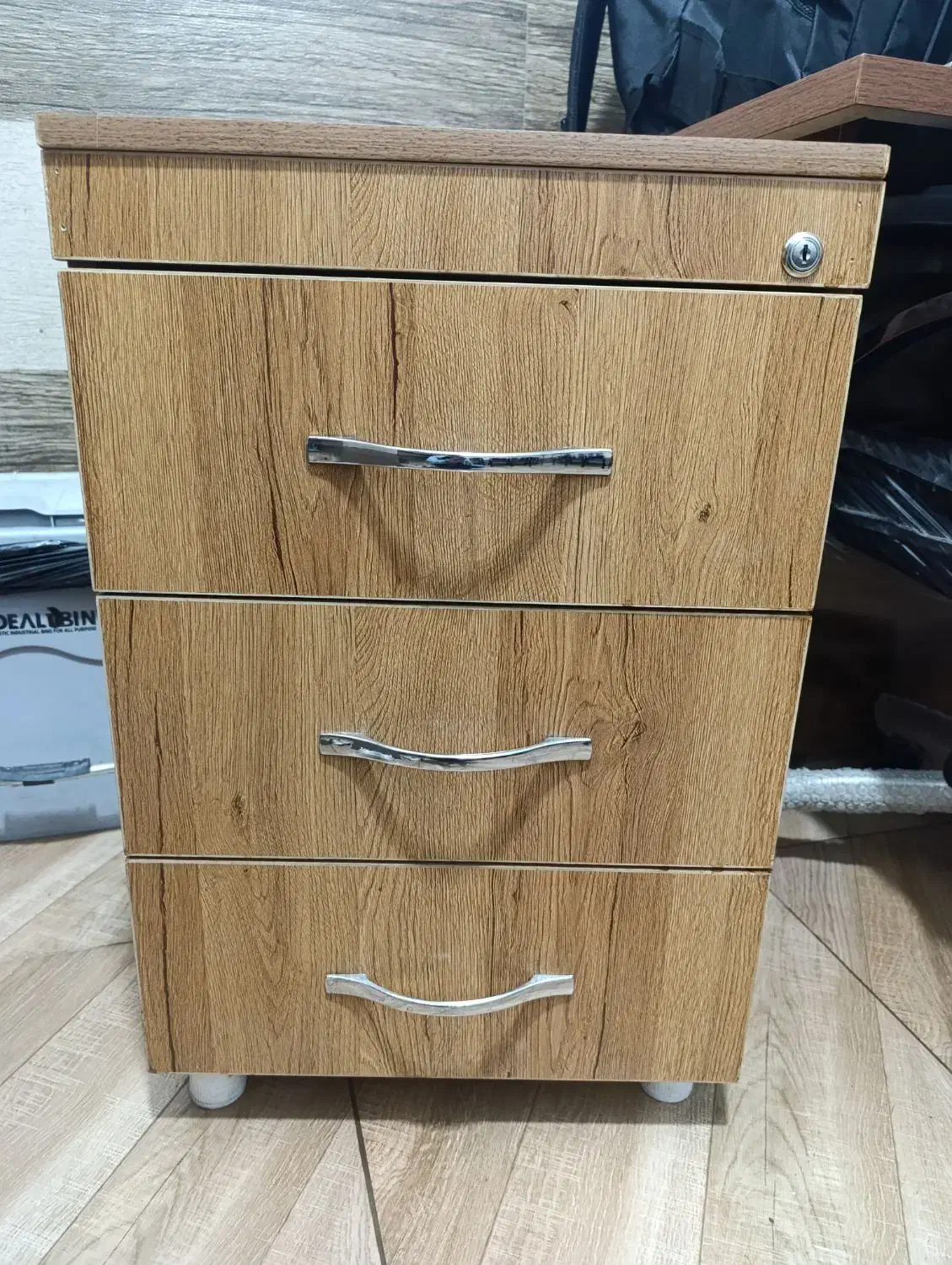 کشو قفل دار|جاکفشی، کمد، دراور|گنبد کاووس, |دیوار