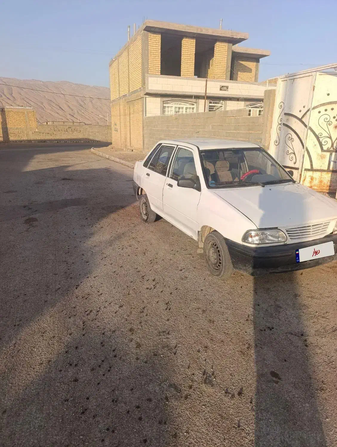 پراید مدل 81 تمام فابریک فقط یک گلگیر رنگ|خودرو سواری و وانت|فسا, |دیوار