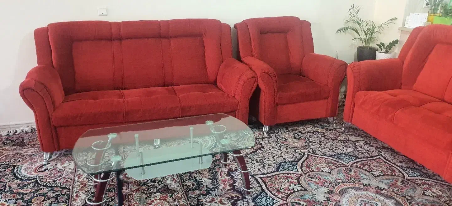 مبل ۷ نفره راحتی|مبلمان خانگی و میز عسلی|تهران, آرارات|دیوار