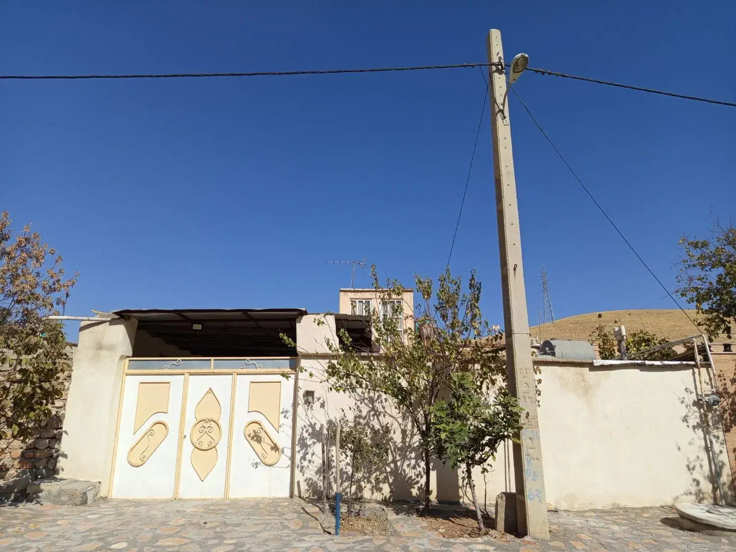 یک واحد ساختمان ویلایی روستای خسرو آباد|فروش خانه و ویلا|دالاهو, |دیوار