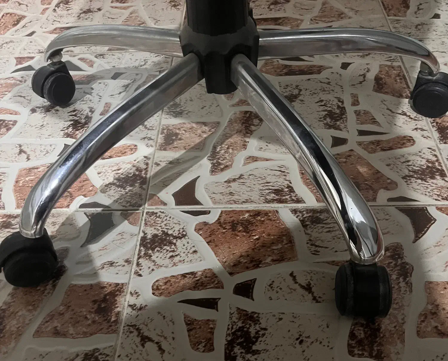 صندلی چرخ دار|صندلی و نیمکت|خرمآباد, |دیوار