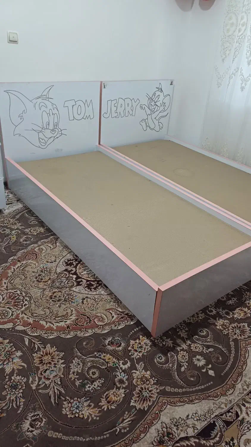 دو عدد. تختخواب بچه گانه|تشک تختخواب|تایباد, |دیوار