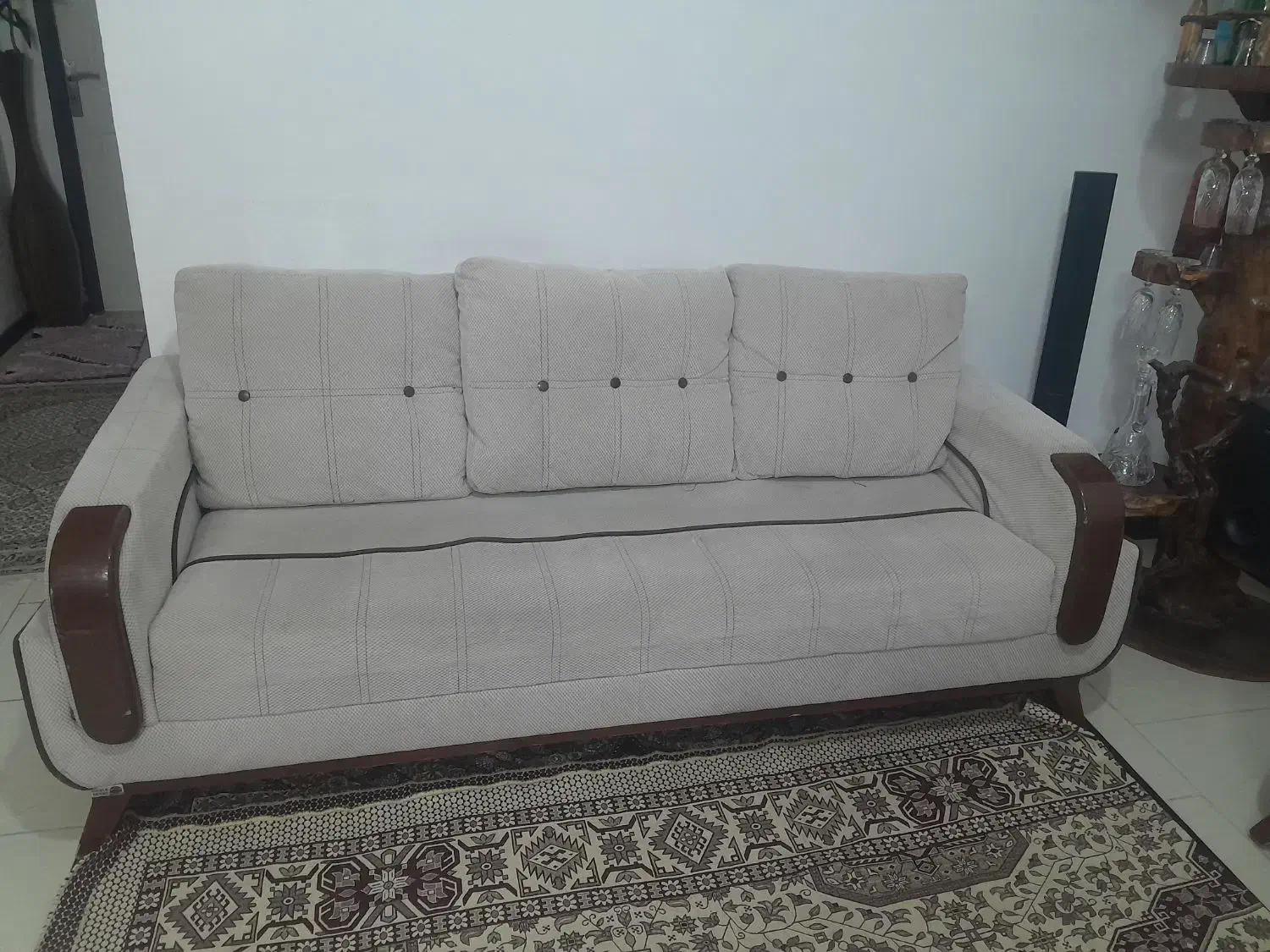 مبل راحتی|مبلمان خانگی و میز عسلی|هشتگرد, شهرک آپادانا|دیوار