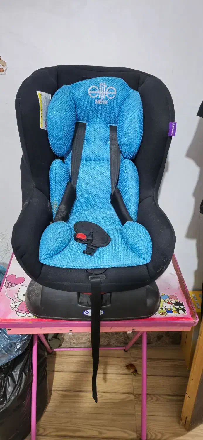 صندلی ماشین کودک|تخت و صندلی بچه|زاهدان, |دیوار