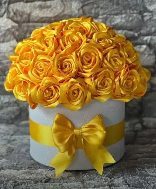 گل روز زن|گل مصنوعی|مرند, |دیوار