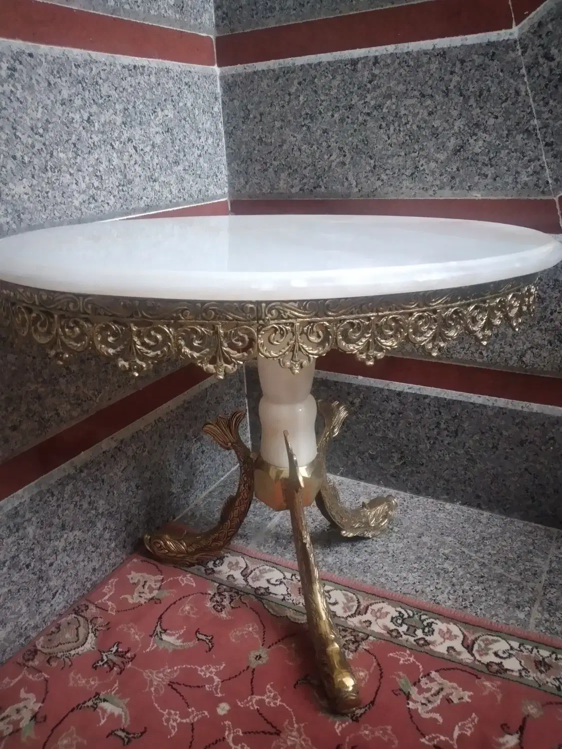 میز برنز|مبلمان خانگی و میز عسلی|سلماس, |دیوار