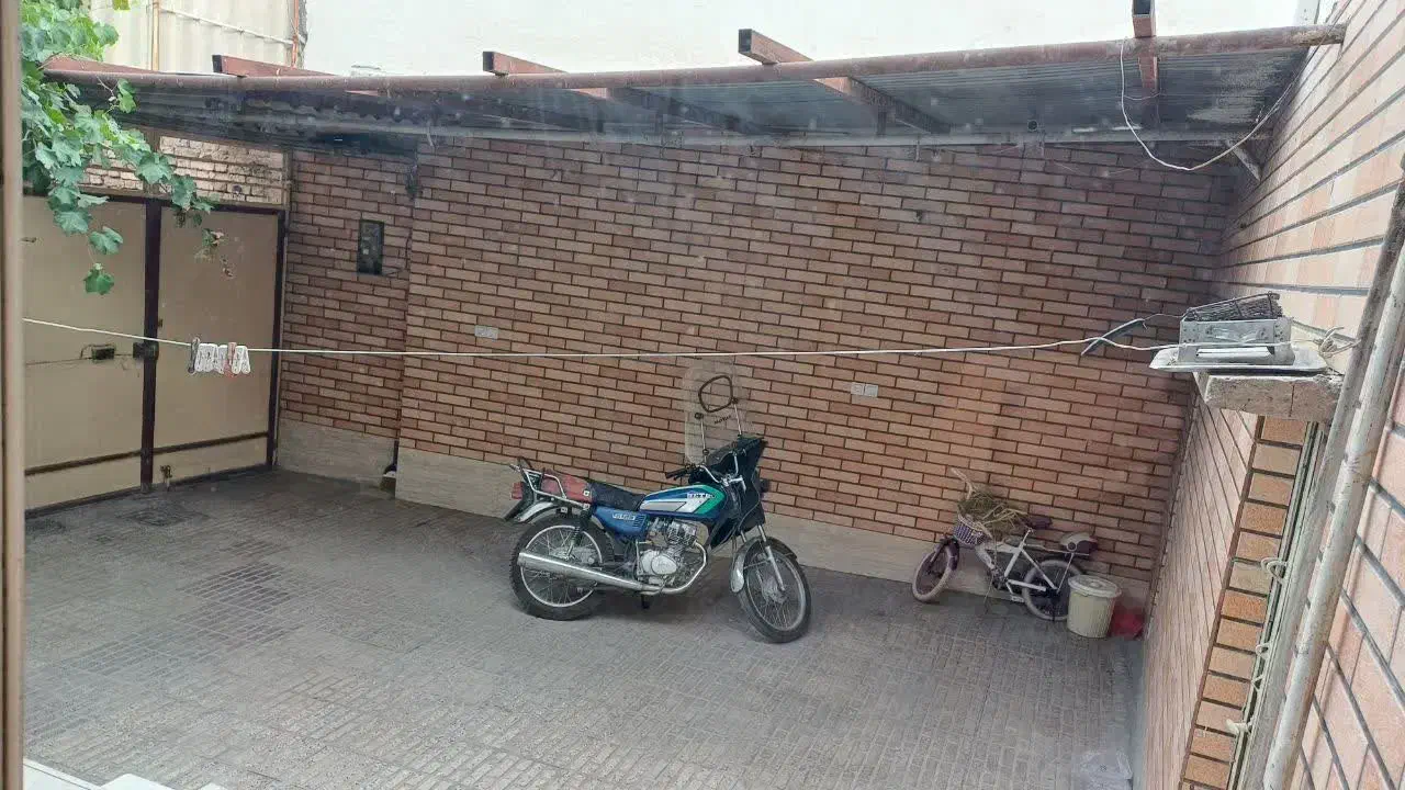 فروش خانه ای ویلایی در چمگردان|فروش خانه و ویلا|لنجان, |دیوار