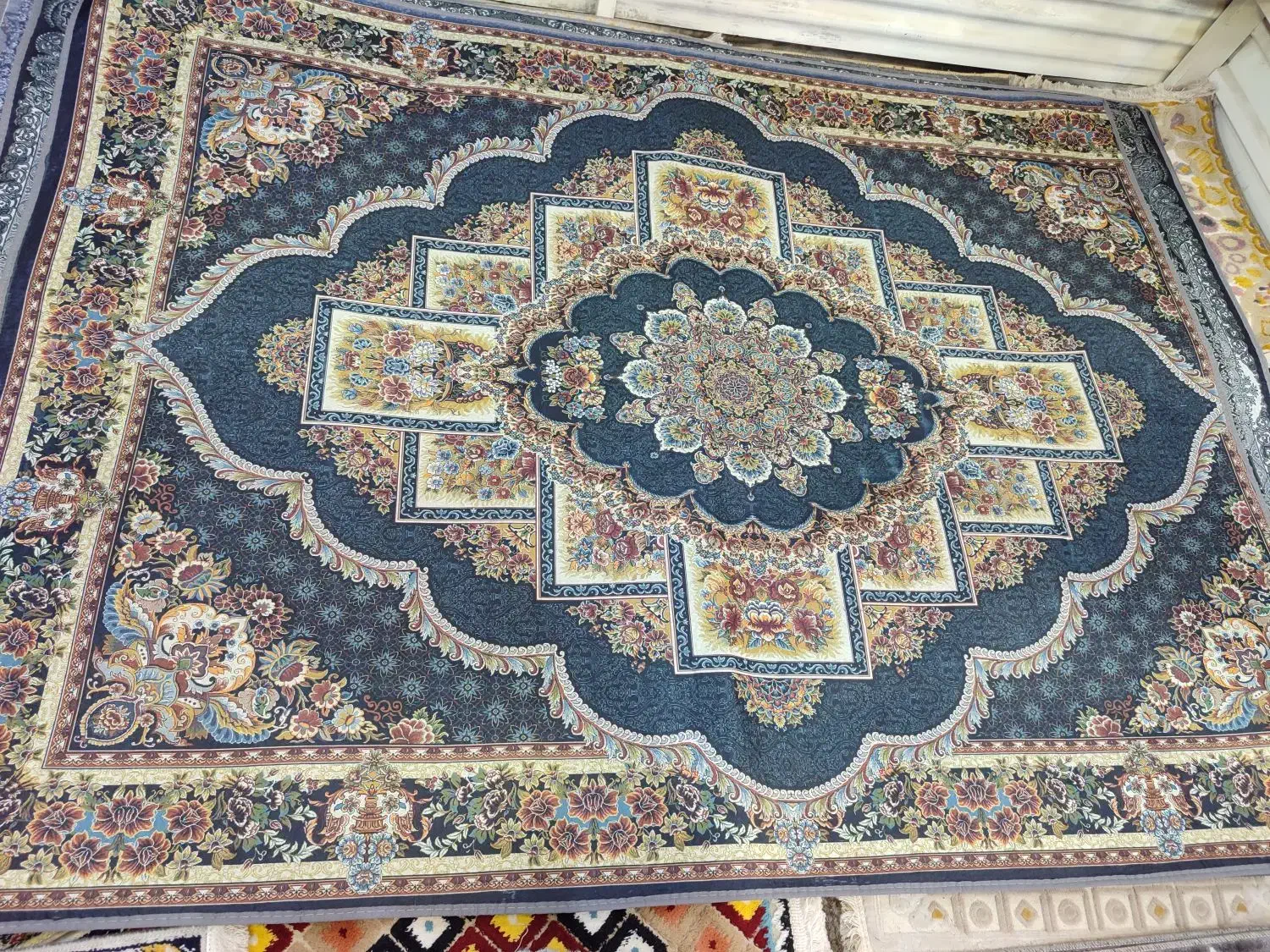 پادری وا روفرشی|روفرشی|اهواز, کمپلو جنوبی|دیوار