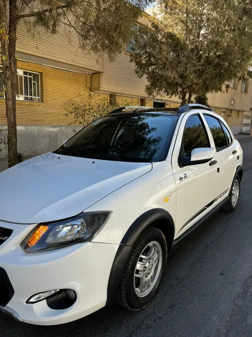 کوئیک rسفید مشکی فول|خودرو سواری و وانت|شهرضا, |دیوار