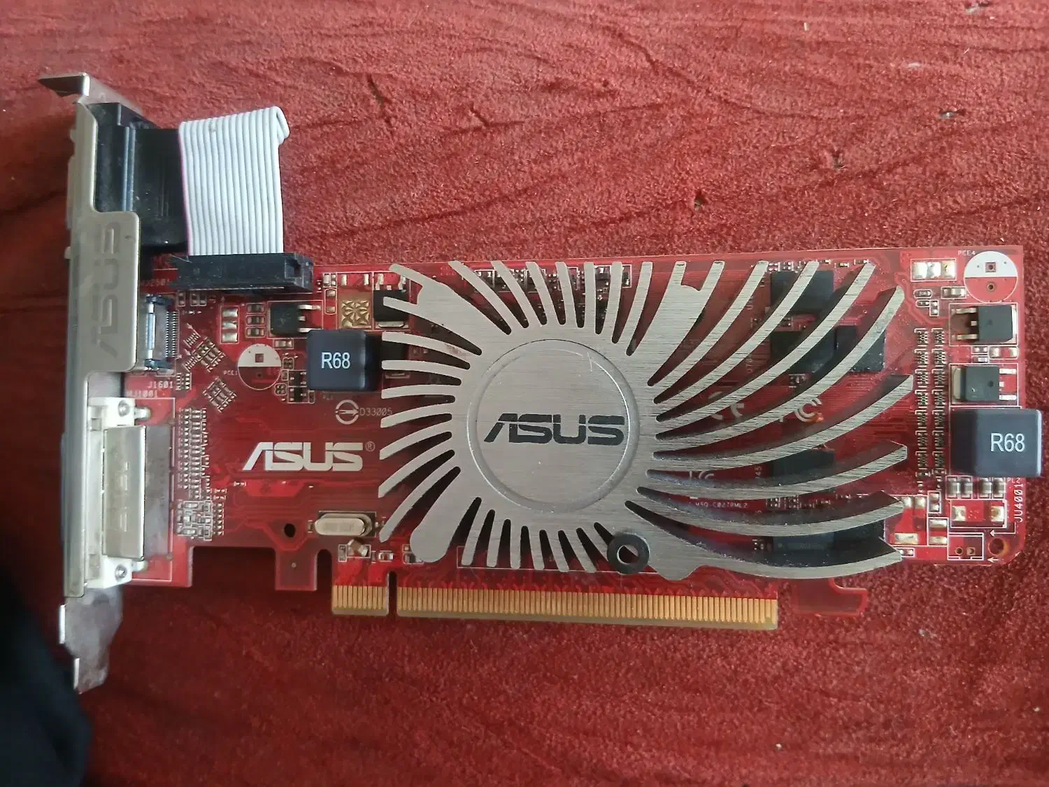کارت گرافیک ddr3 یک گیگابایت|قطعات و لوازم جانبی رایانه|زاهدان, |دیوار