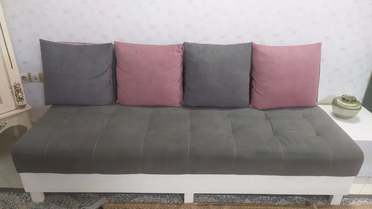 مبل راحتی همراه میز|مبلمان خانگی و میز عسلی|مشهد, نیروی هوایی|دیوار