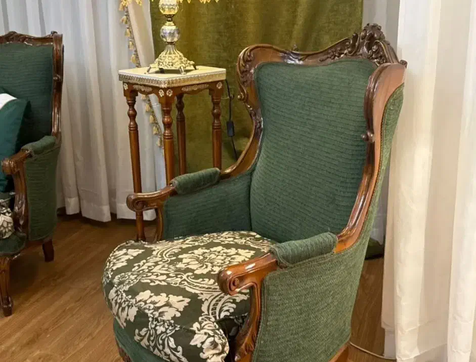 تعمیرات و رنگ کاری مبل راحتی وسلطنتی باقیمت مناسب|مبلمان خانگی و میز عسلی|مشهد, رده|دیوار