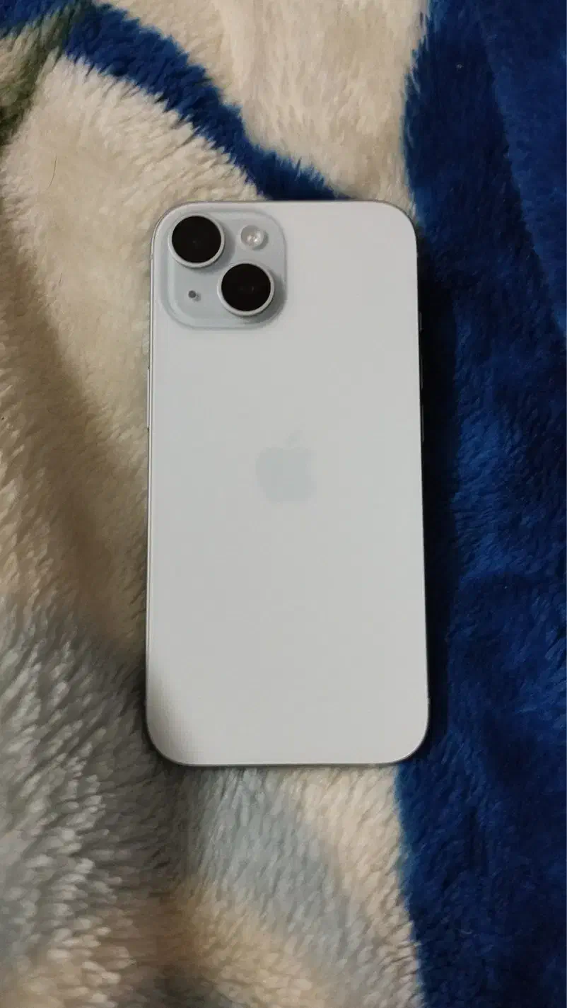 ایفون ۱۵ نرمال|موبایل|خرم‌آباد, |دیوار