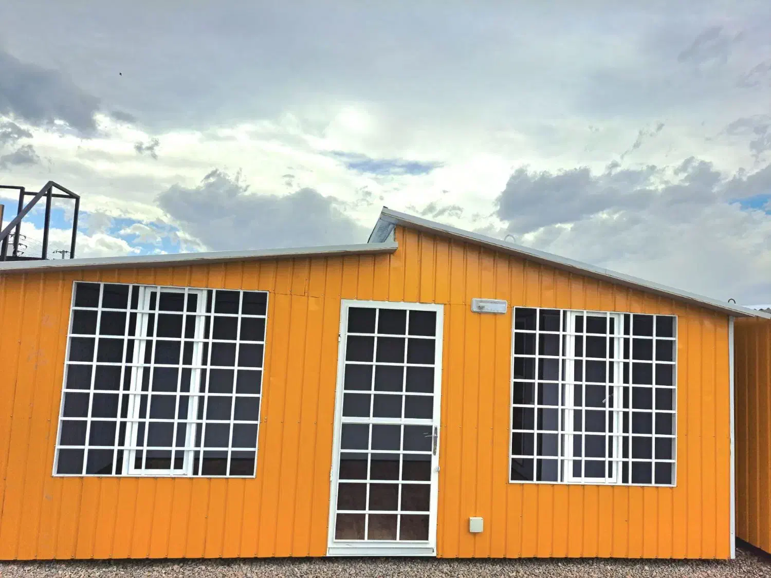 کانکس شب فروز|خدمات پیشه و مهارت|اسفراین, |دیوار