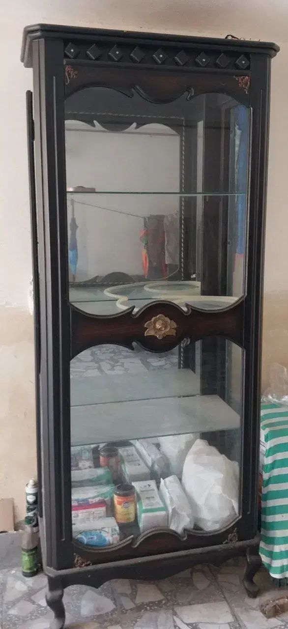 میزآرایش و بوفه|بوفه، ویترین، کنسول|رشت, دخانیات|دیوار