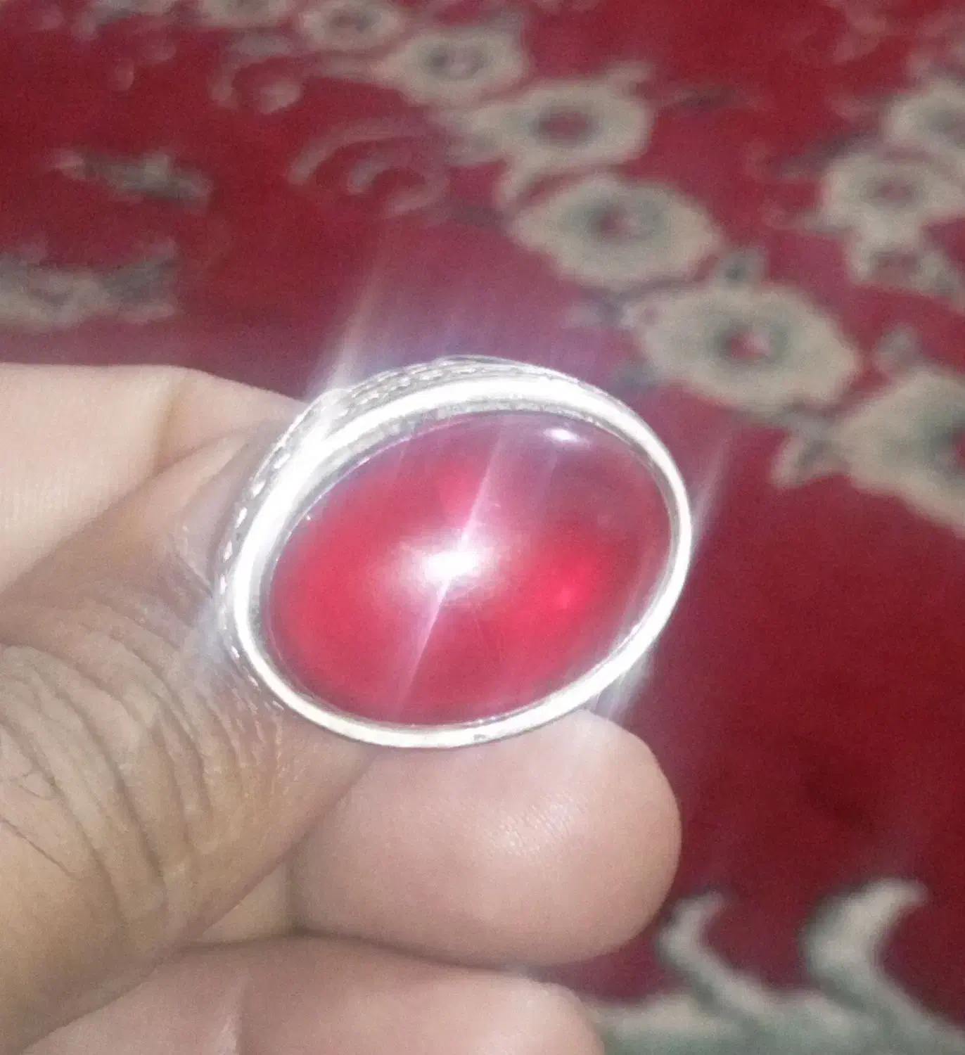 یک عدد|جواهرات|بم, |دیوار