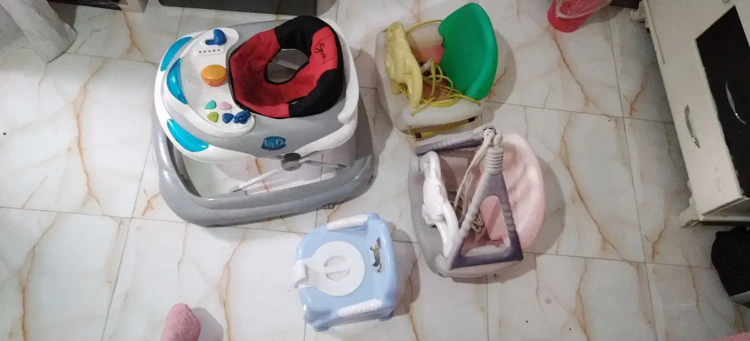 فروش لوازم کودک|کالسکه و لوازم جانبی|قائمشهر, |دیوار