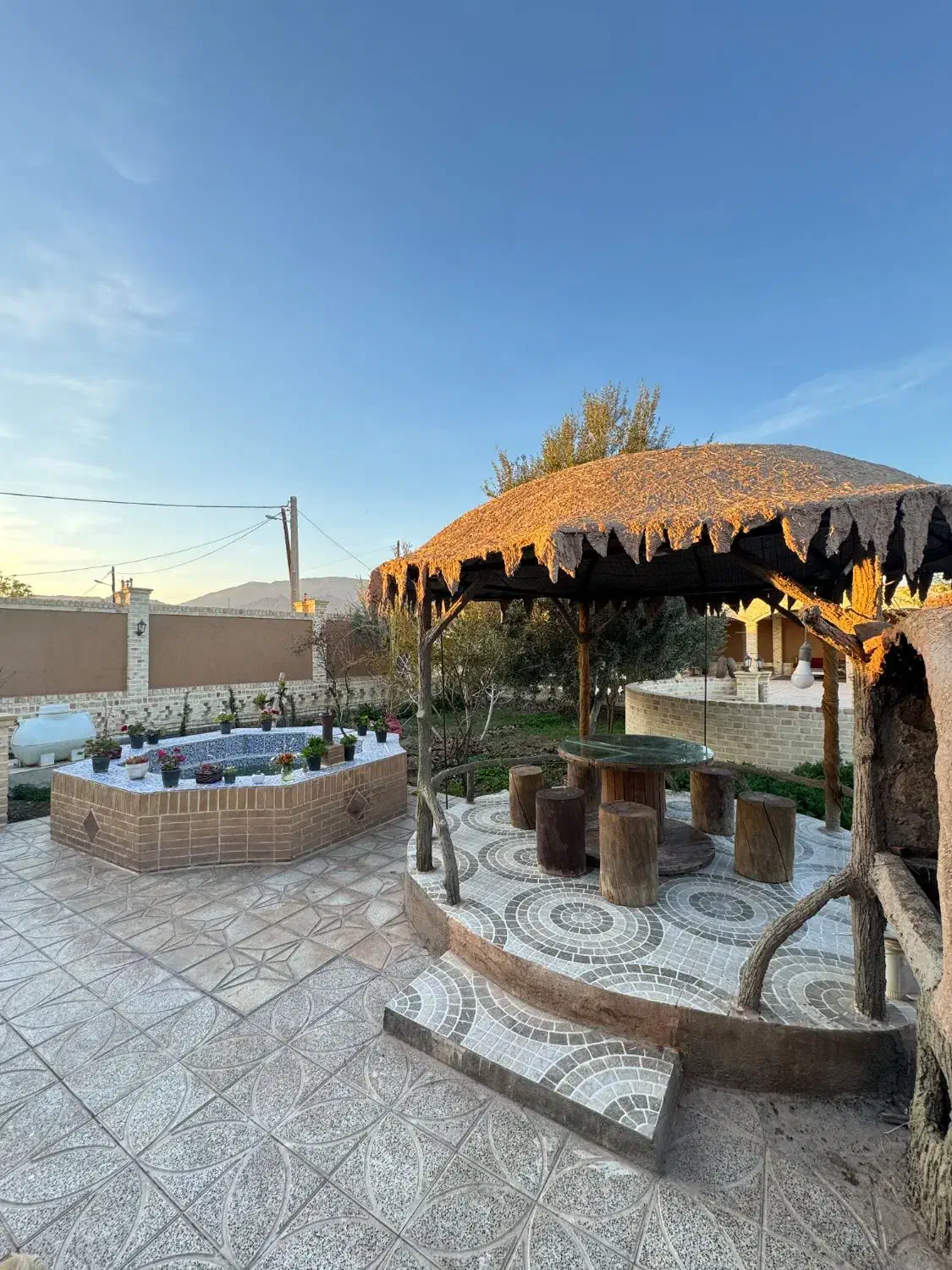 اجاره روزانه وکوتاه مدت اقامتگاه سرای پدربزرگ|اجارهٔ کوتاه‌مدت آپارتمان و سوئیت|گرمسار, |دیوار