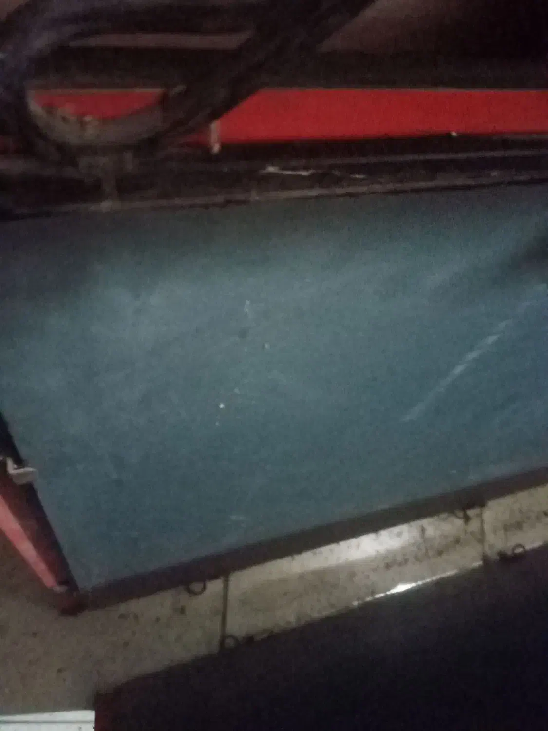 آینه برای آرایشگاه|آرایشگاه و سالن‌های زیبایی|رشت, نیکمرام|دیوار