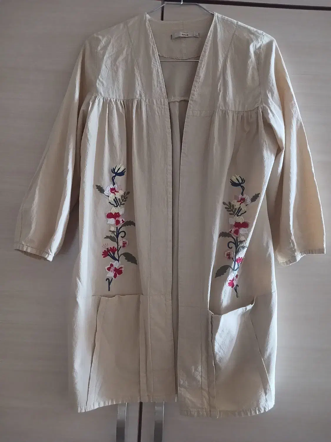 مانتو، سارافون مشکی ، شلوار کرم|لباس|تهران, باغ فیض|دیوار