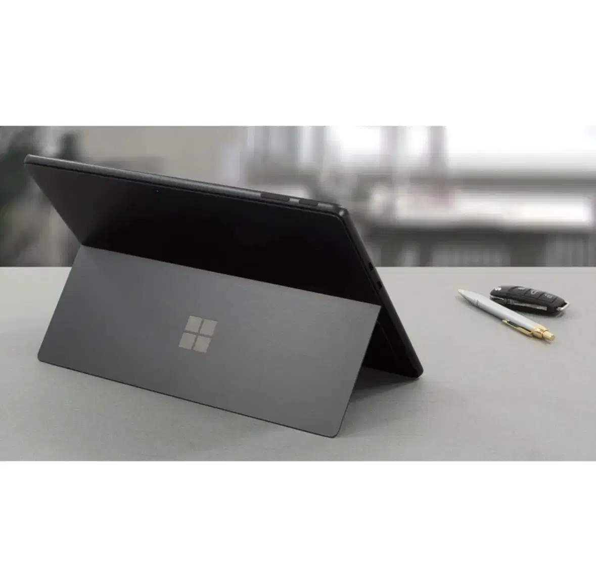 Surface Pro 9 i7 32GB RAM 1TB آکبند + کیبورد پلمب|رایانه همراه|تهران, مهرآباد|دیوار