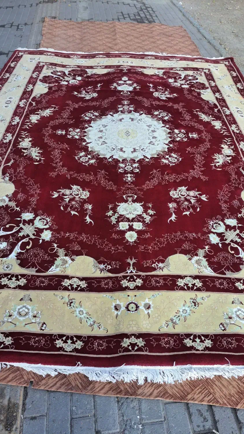 فروش فرش ماشینی ۱۲ متری و ۶متری  و۹ متری|فرش|تبریز, |دیوار