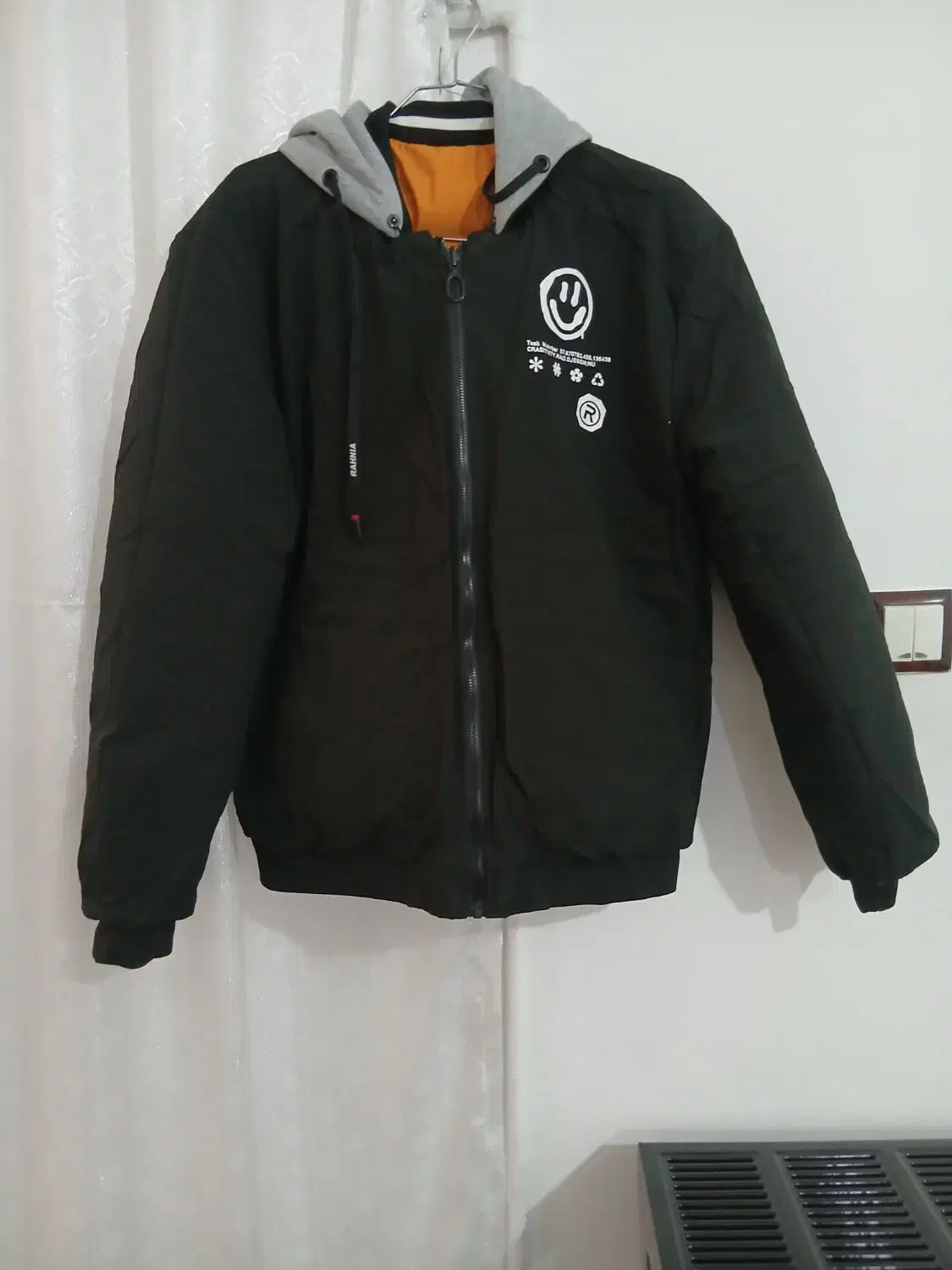 کاپشن|لباس|اسلامآباد غرب, |دیوار