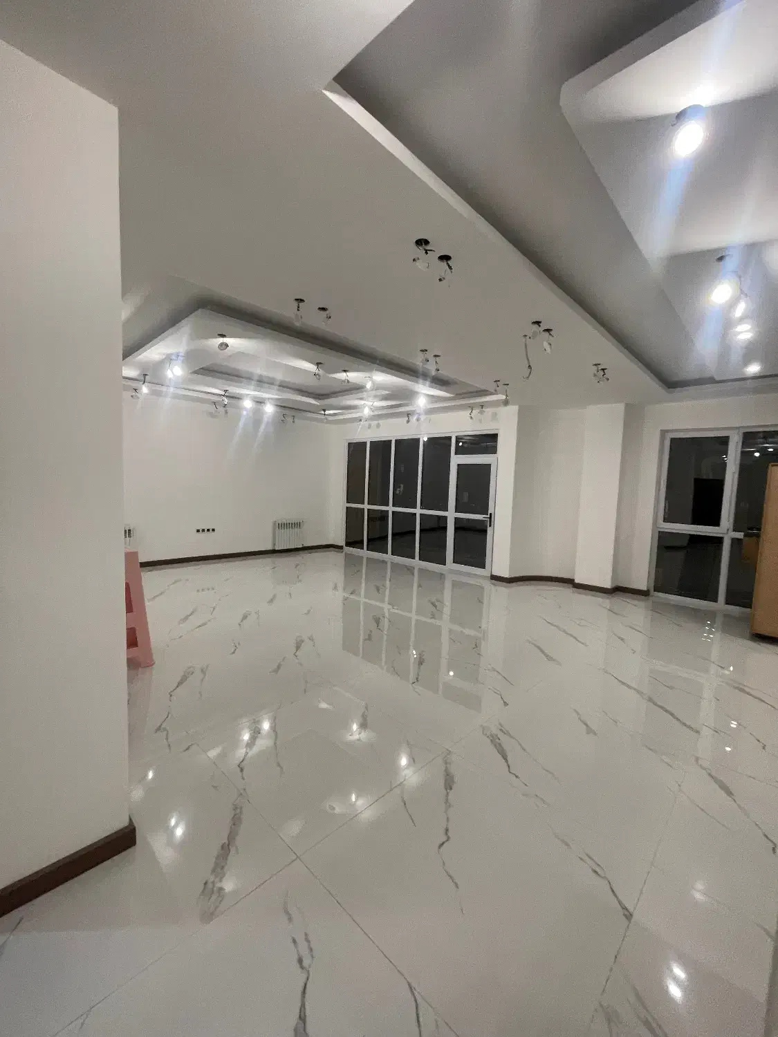 اجاره ۲۰۰ متری نوساز هراز تک واحد قبل قائم|اجارهٔ آپارتمان|آمل, |دیوار