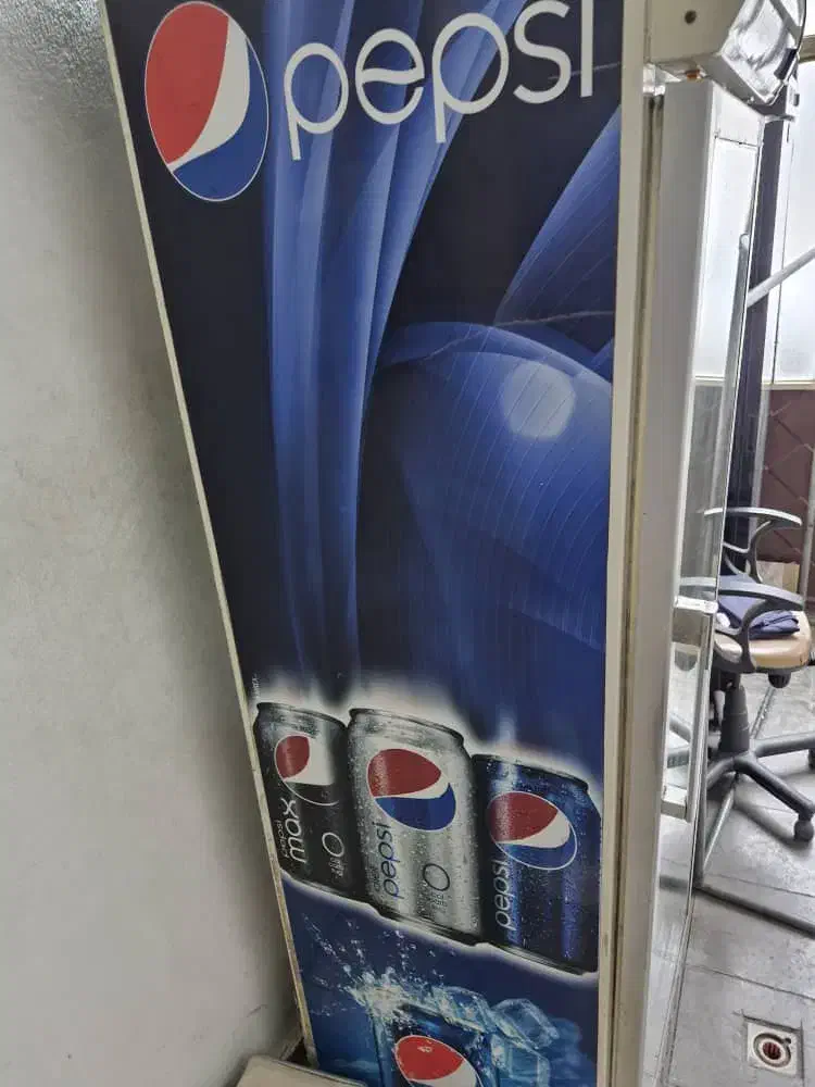 یخچال صنعتی|کافی‌شاپ و رستوران|رشت, منظریه|دیوار