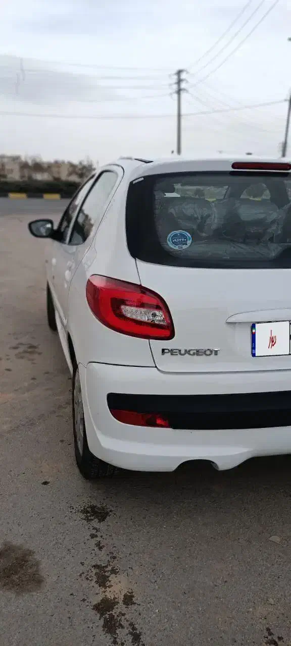 207tu3|خودرو سواری و وانت|شیراز, کوشک میدان|دیوار