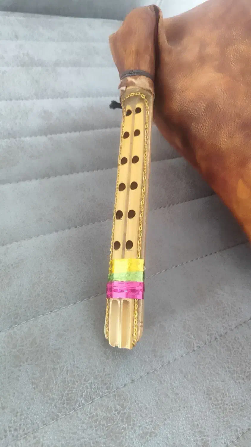 نی هم بو|سازهای بادی|لردگان, |دیوار