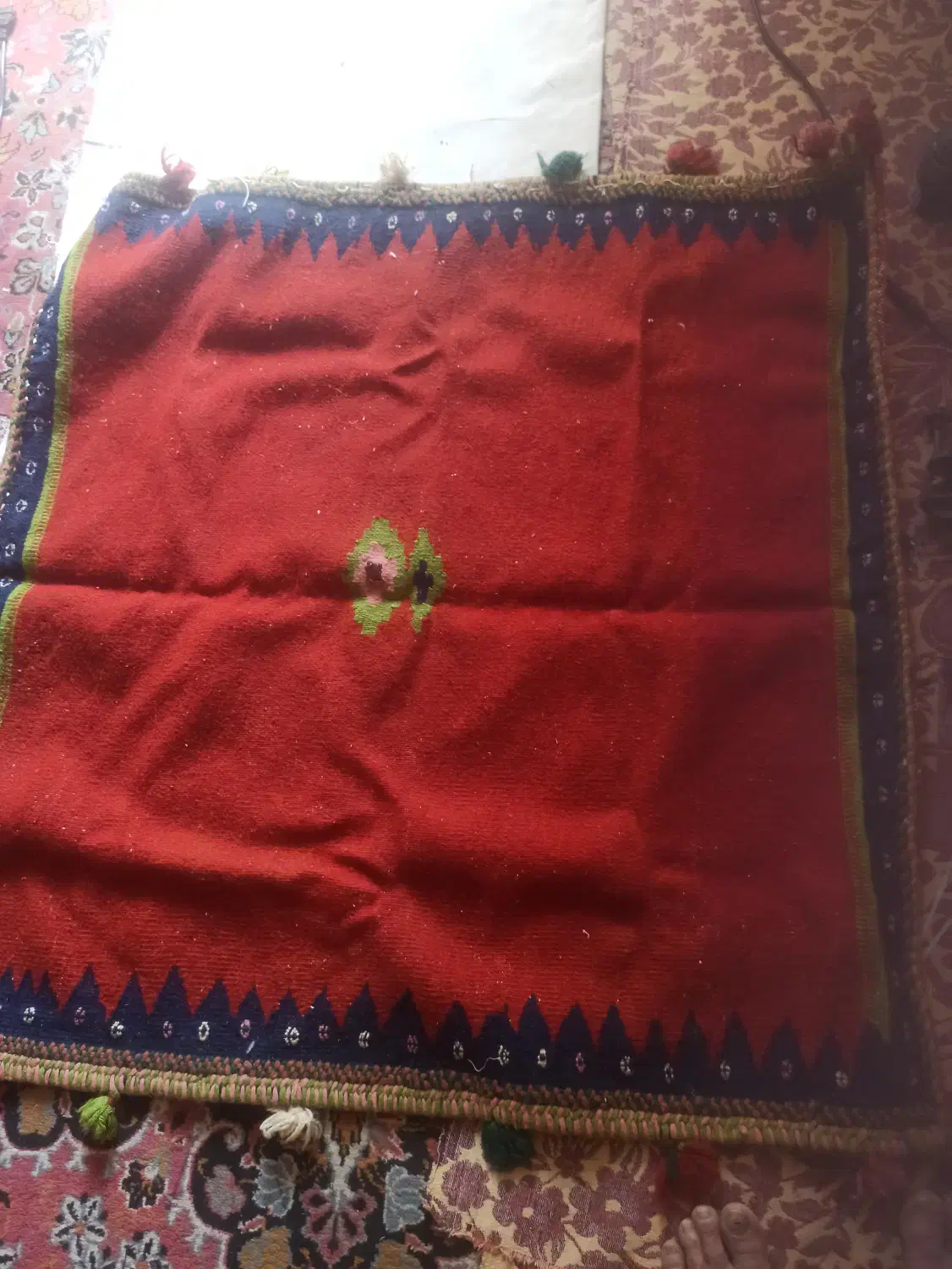 گلیم سفره|گلیم، جاجیم، گبه|کرمان, |دیوار