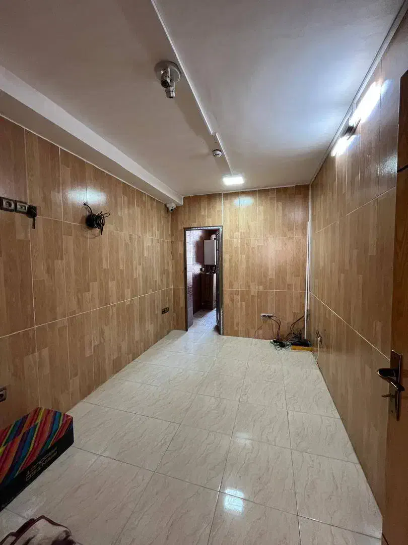 55 متر دفتر کار/بر فلاطوری|اجارهٔ دفتر کار، اتاق اداری، مطب|اصفهان, شیخ اشراق|دیوار