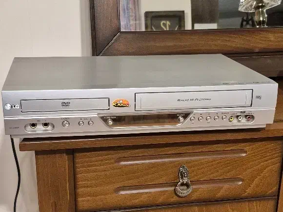 دبل ویدیو LG|پخش‌کننده DVD و ویدیو|کرج, برغان|دیوار