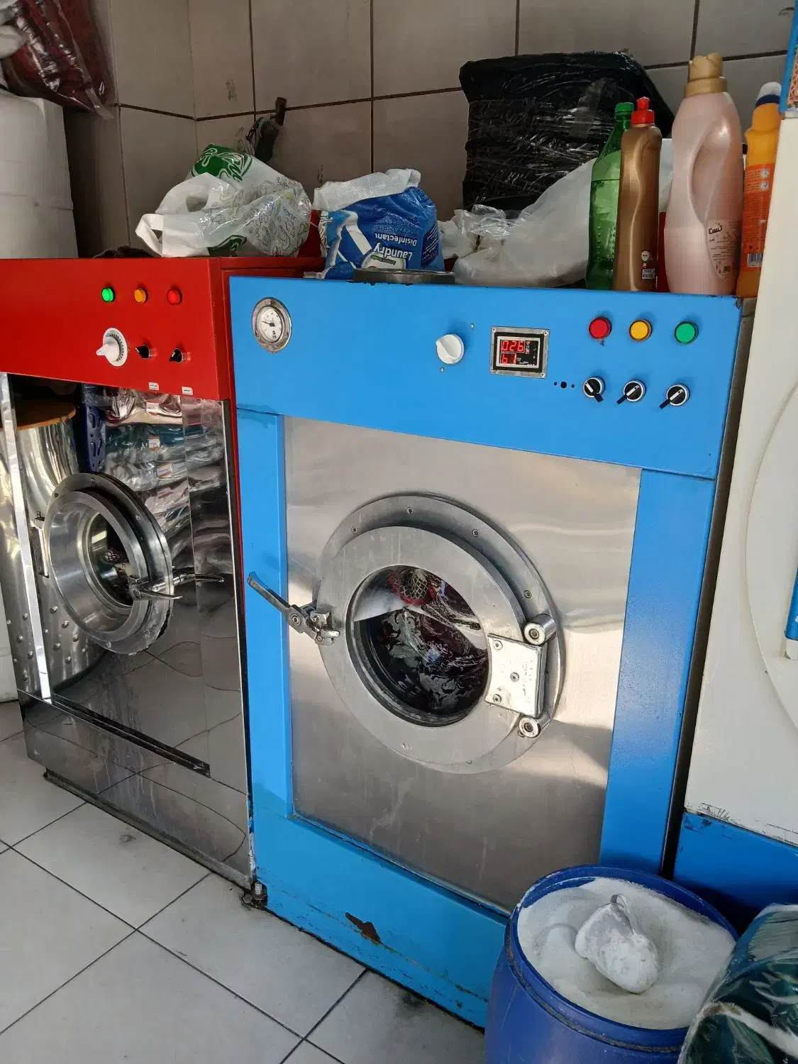 کارگر خشکشویی|استخدام خدمات فروشگاه و رستوران|تهران, شهرک شریعتی|دیوار