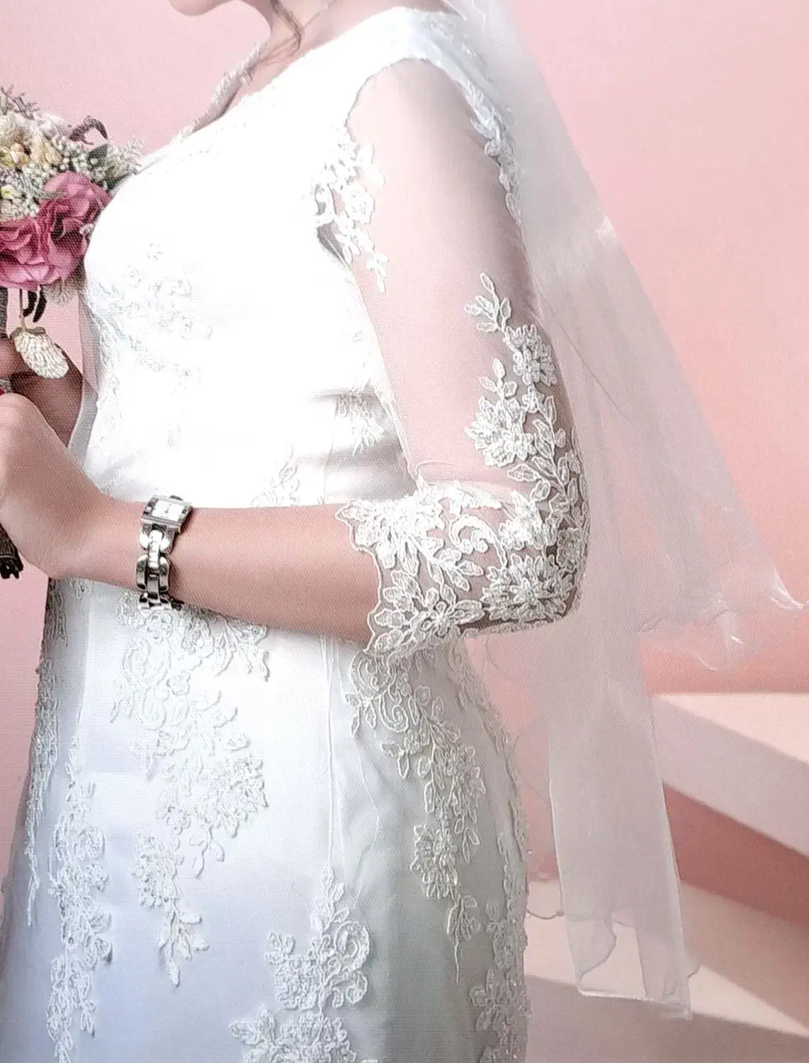 لباس عروس فقط برای عکس پوشیده شده|لباس|شیراز, ارم|دیوار