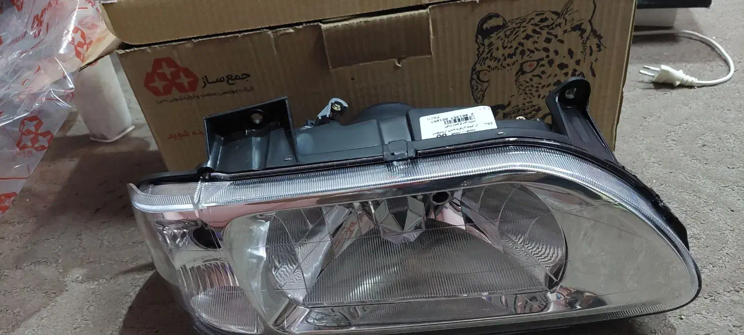 چراغ جلو 131 نو آکبند|قطعات یدکی و لوازم جانبی|شیراز, کوی زهرا|دیوار