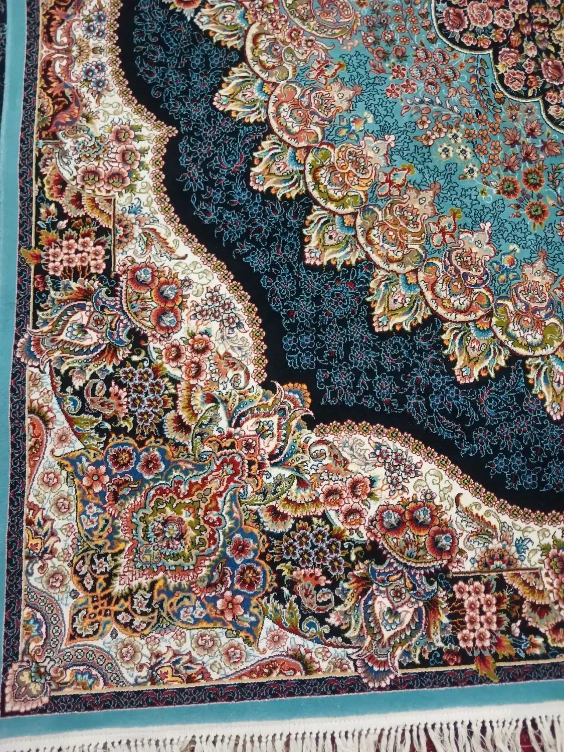 دوتخته فرش ۶ متری ارکیده ۱۰۰۰ شانه|فرش|ورامین, خیر آباد|دیوار