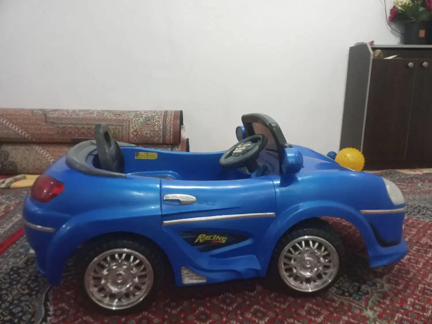 ماشین شارژی|اسباب‌بازی بچه|اردبیل, |دیوار