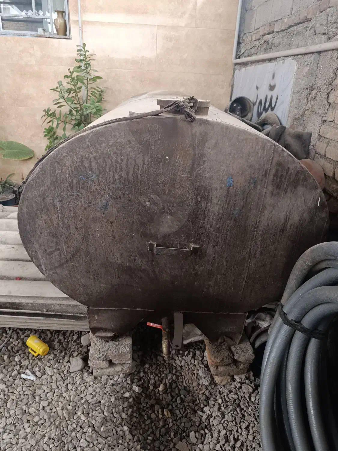 تانکر|ابزارآلات|علیآباد کتول, |دیوار