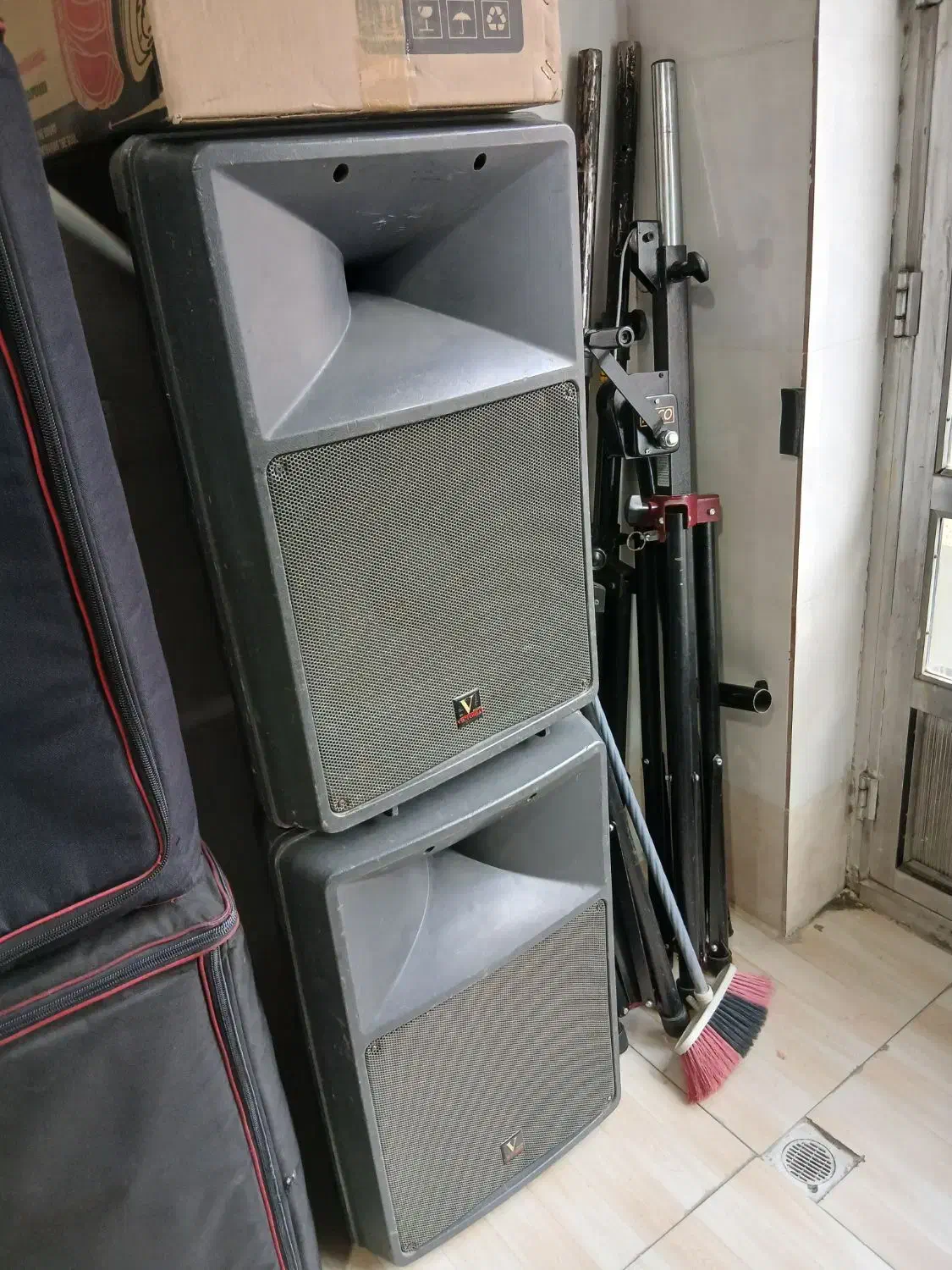 یک جفت باند پسیو ویکتوریا|سیستم صوتی خانگی|ایلخچی, |دیوار