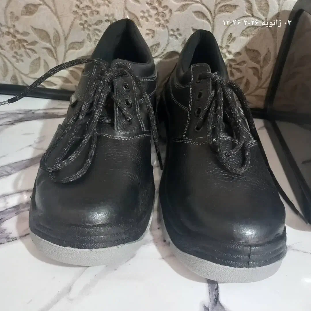 کفش کار برند پاما|کیف، کفش، کمربند|بروجرد, |دیوار